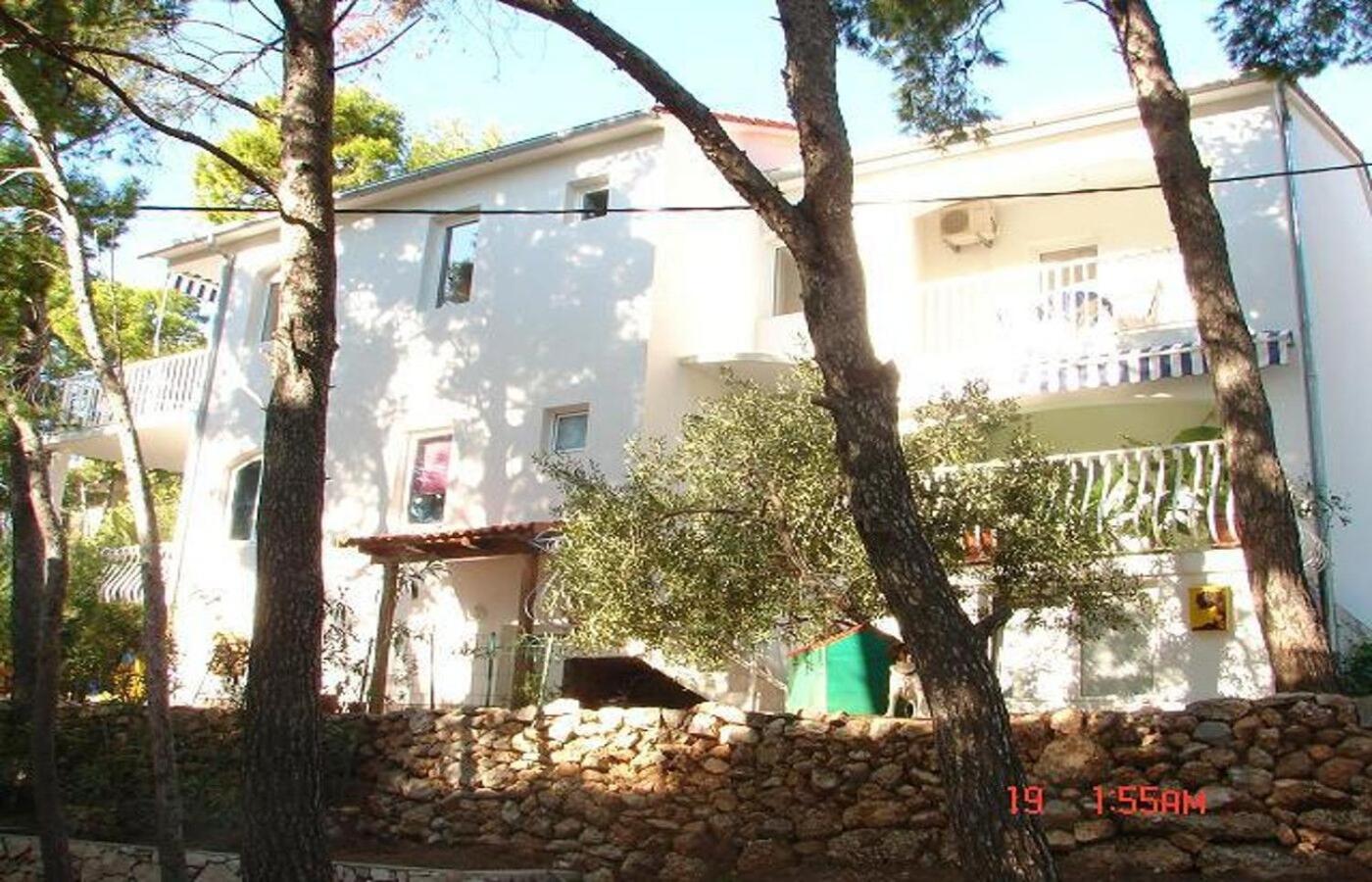 Apartments Dijana Sveta Nedelja  Luaran gambar